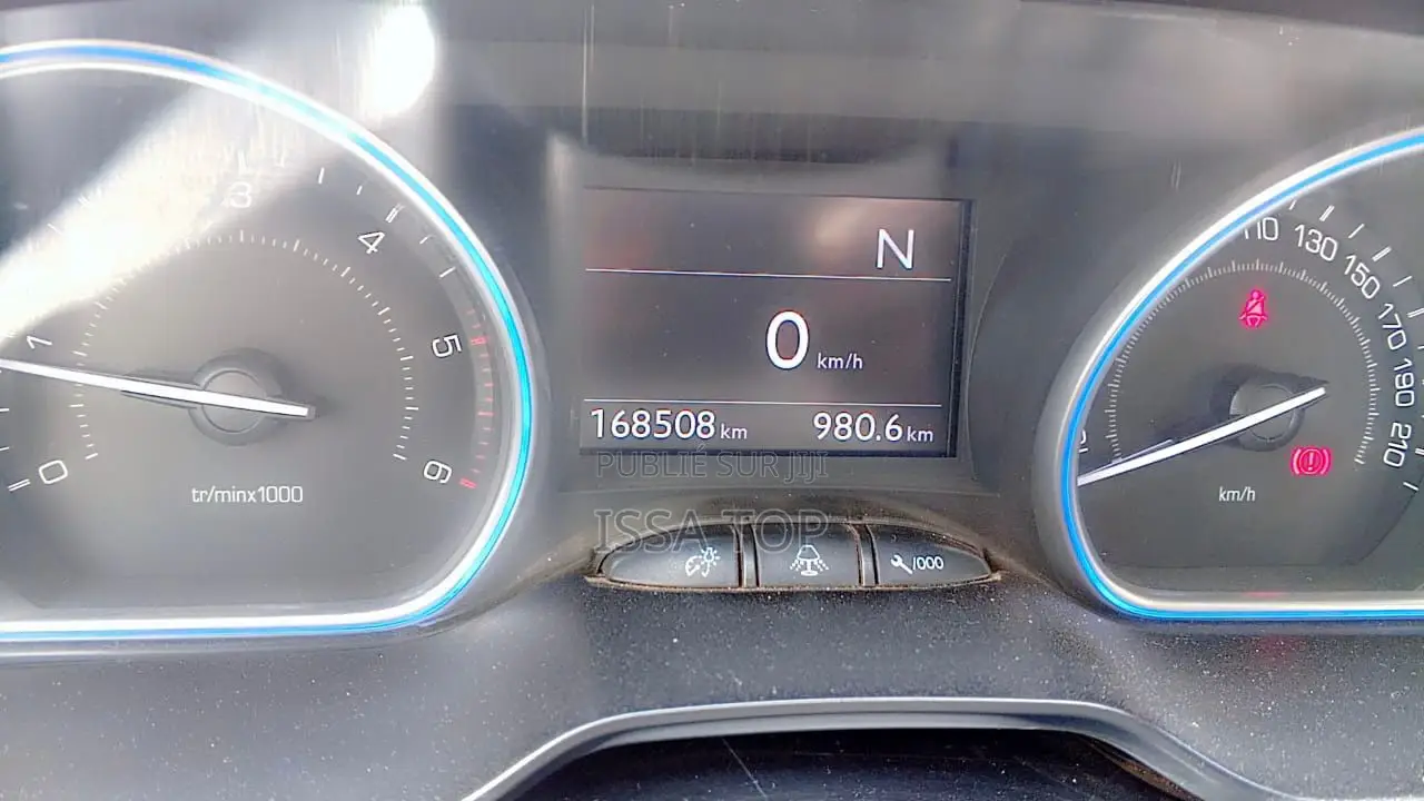 Peugeot 2008 2015 Blanc