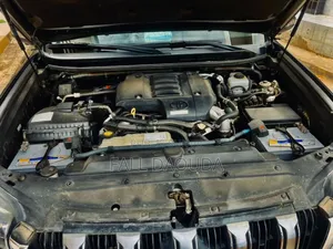 Toyota Land Cruiser Prado 2016