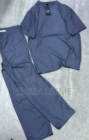 Ensemble T-Shirt Pantalon Homme