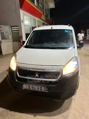 Peugeot Partenaire 2016 Blanc