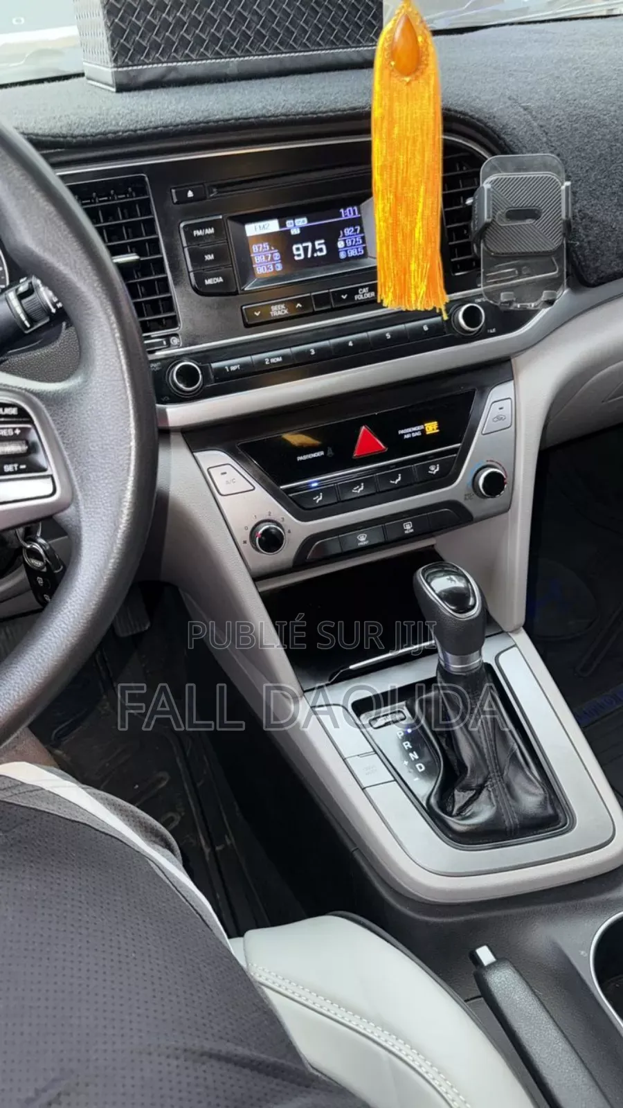 Hyundai Elantra 2017 Gris