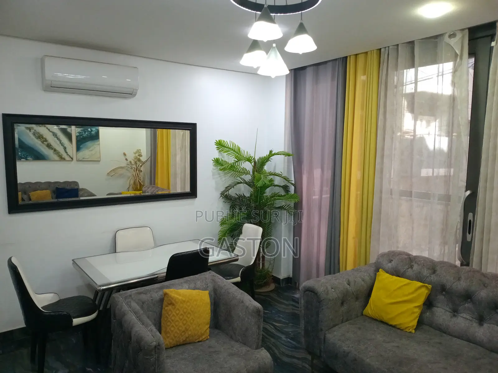 Furnished 2chbre Appartement dans Katos Immo, Grand Yoff à Vendre