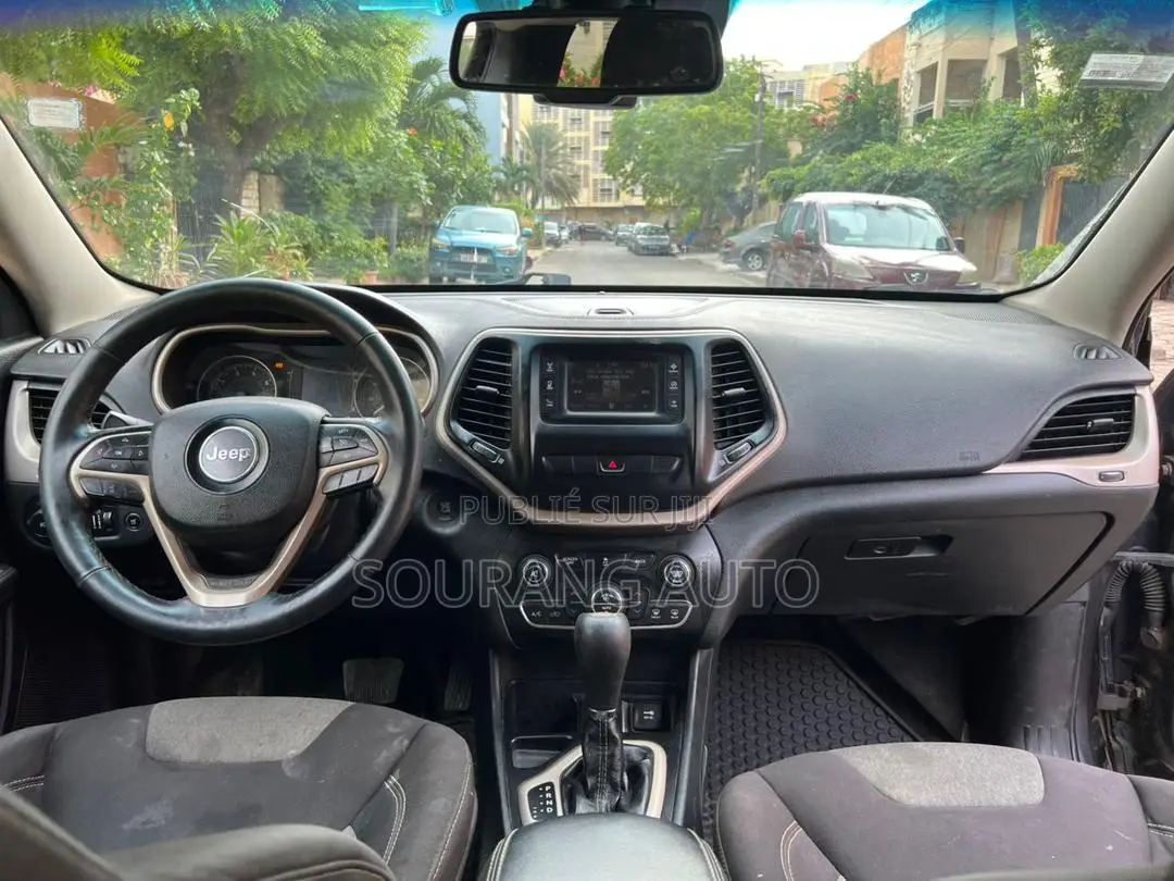 Jeep Cherokee 2015 Black