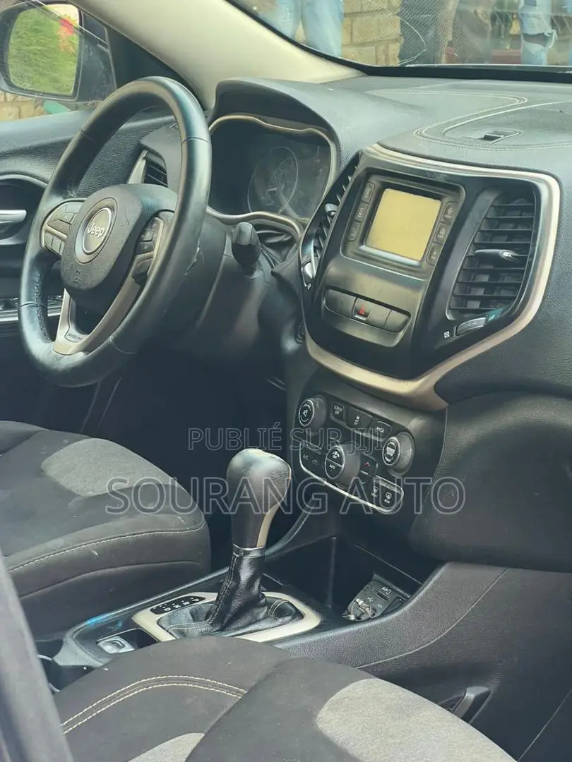 Jeep Cherokee 2015 Black