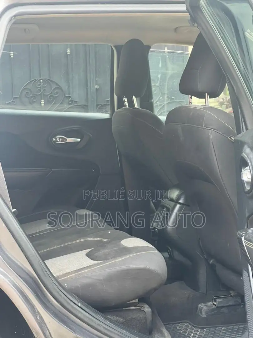 Jeep Cherokee 2015 Black