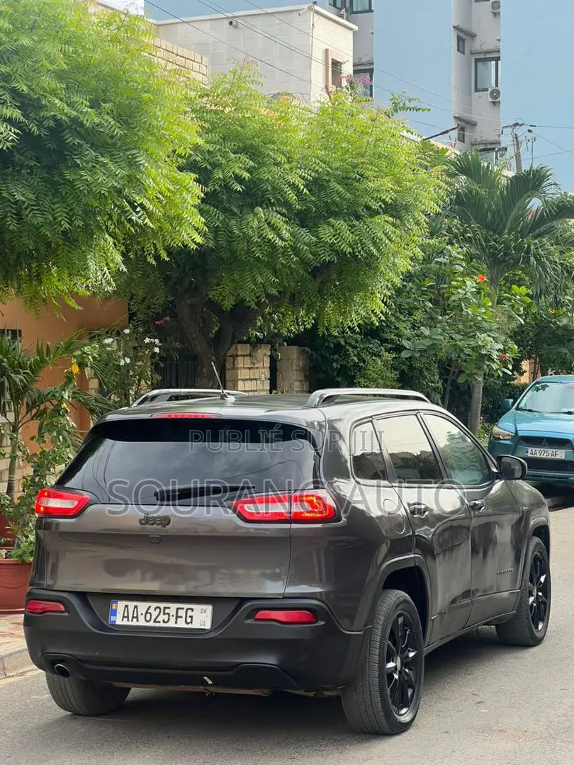 Jeep Cherokee 2015 Black