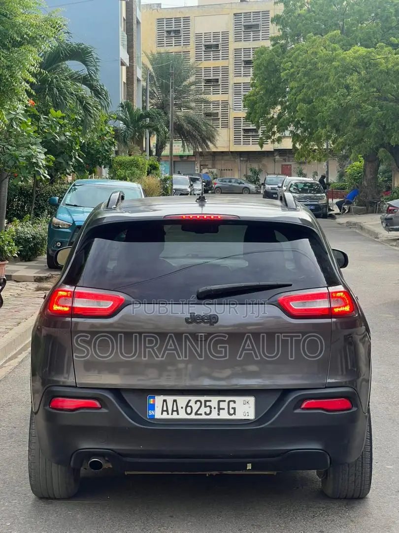 Jeep Cherokee 2015 Black