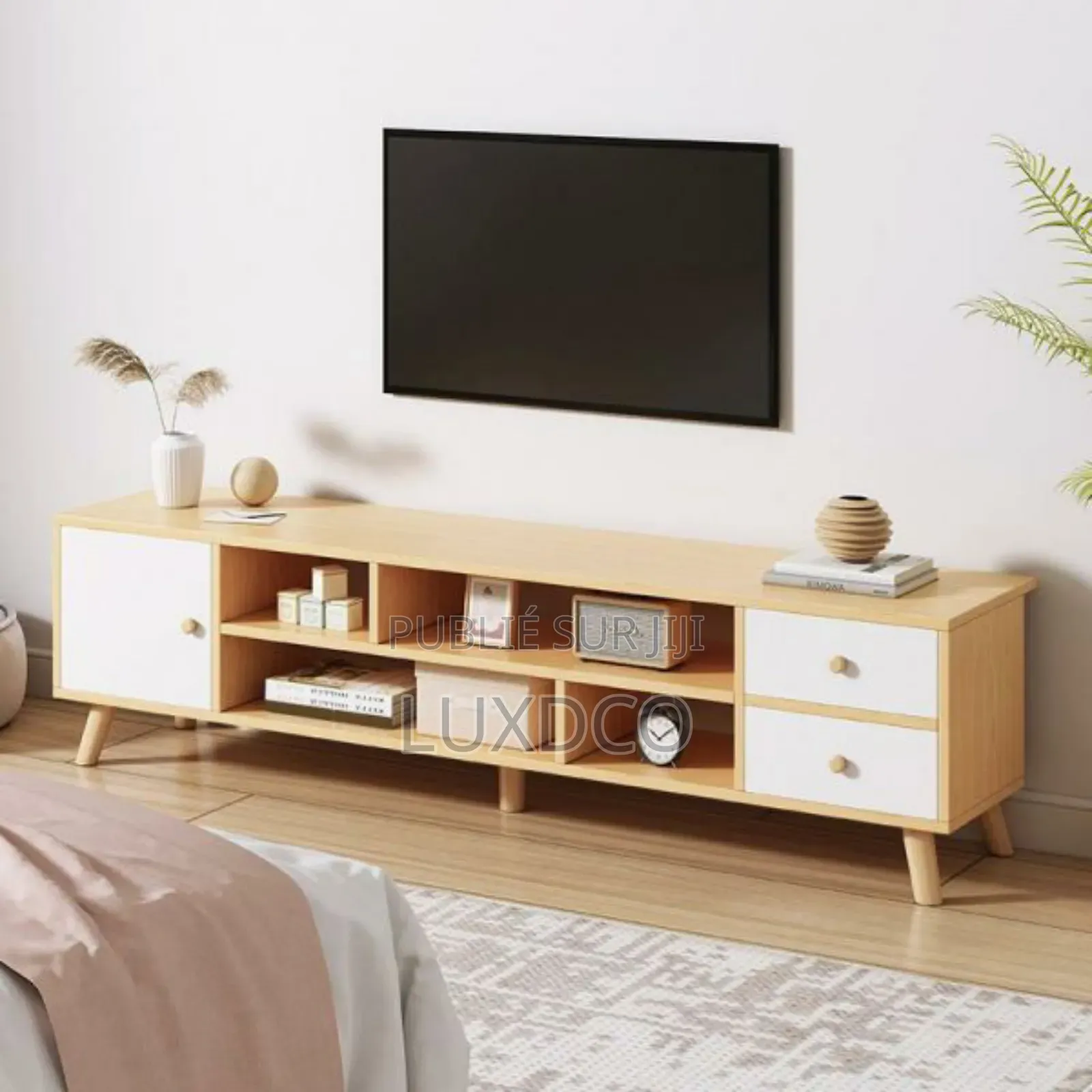 Meuble Tv Design Moderne en Bois.