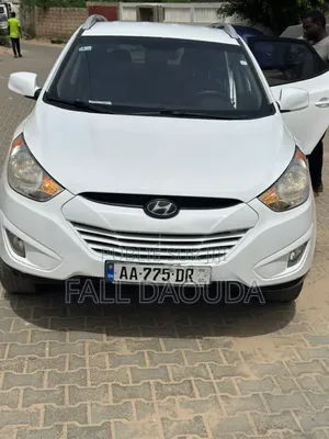 Photo - Hyundai Tucson 2013 Blanc