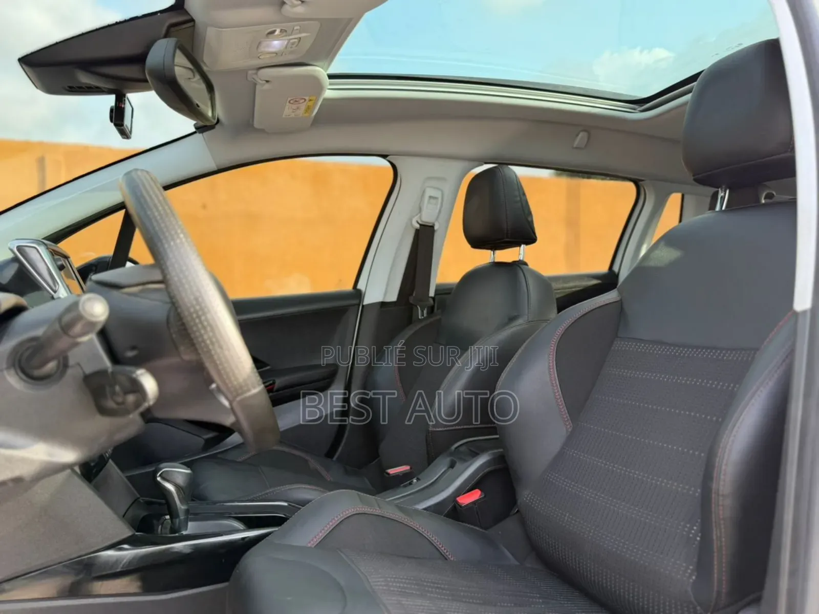 Peugeot 2008 2018 Blanc