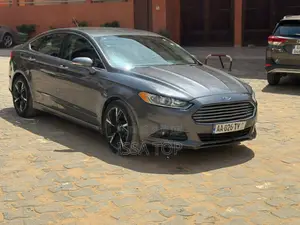 Ford Fusion 2016 Gris