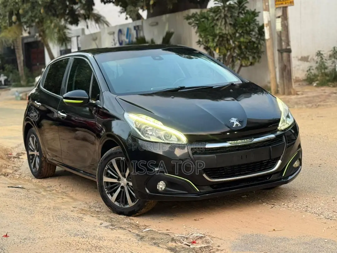 Peugeot 208 2016 Black
