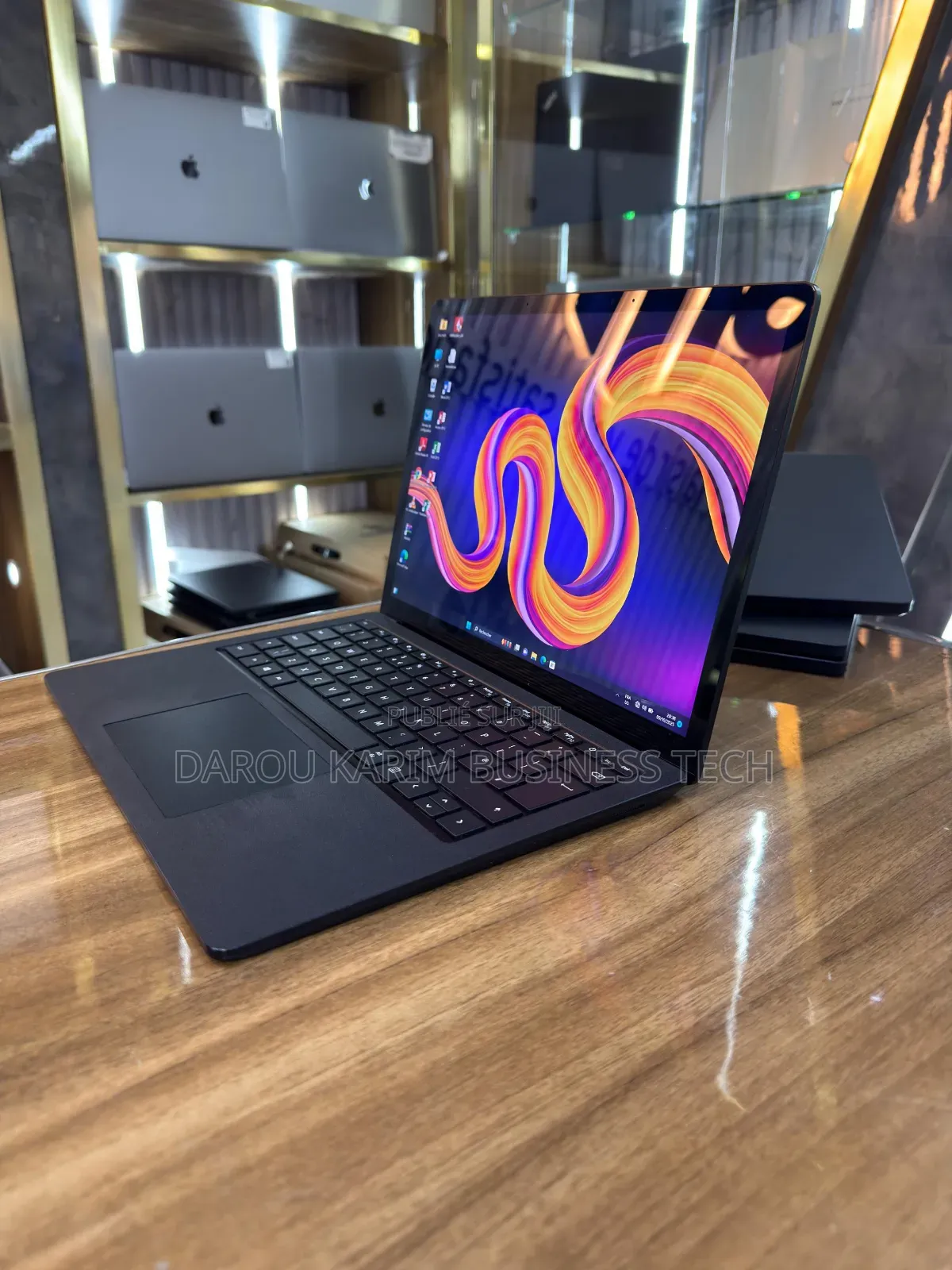 New Microsoft Surface Laptop 3 8GB Intel Core I5 SSD 256GB