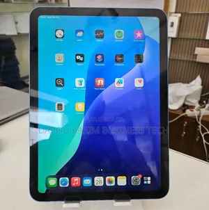 Photo - New Apple iPad (2022) 128 GB