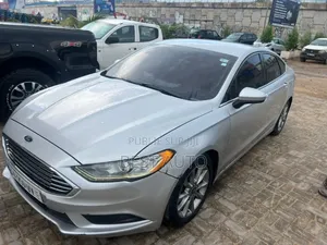 Ford Fusion 2017 Gris