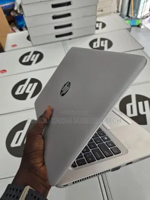 New Ordinateur Portable HP EliteBook 840 G3 8GB Intel Core I5 SSD 256GB