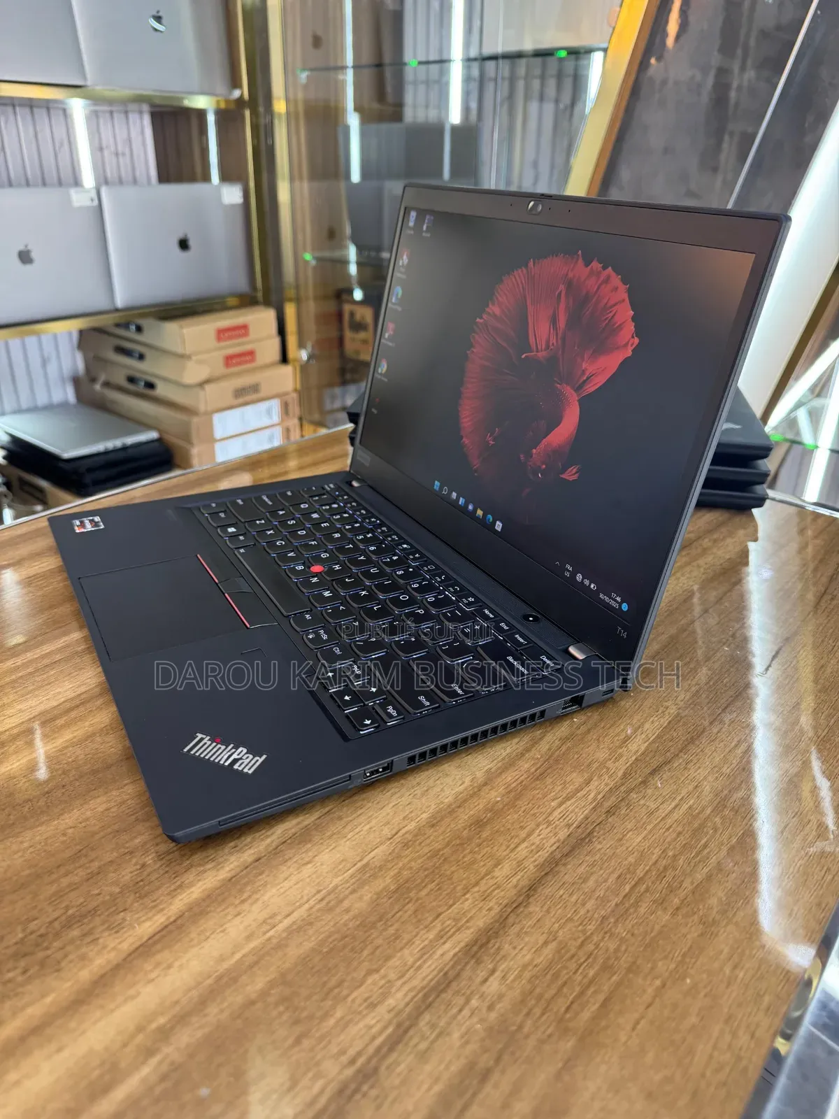 New Ordinateur Portable Lenovo ThinkPad T14 16GB AMD Ryzen 7 SSD 512GB