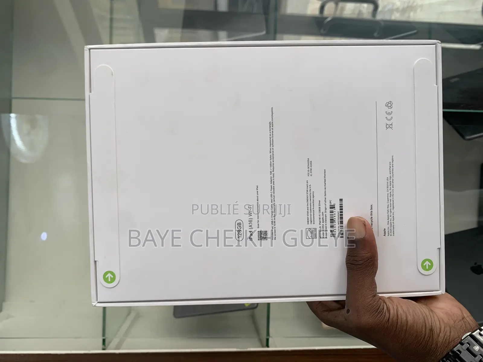 New Apple iPad (2025) 128 GB