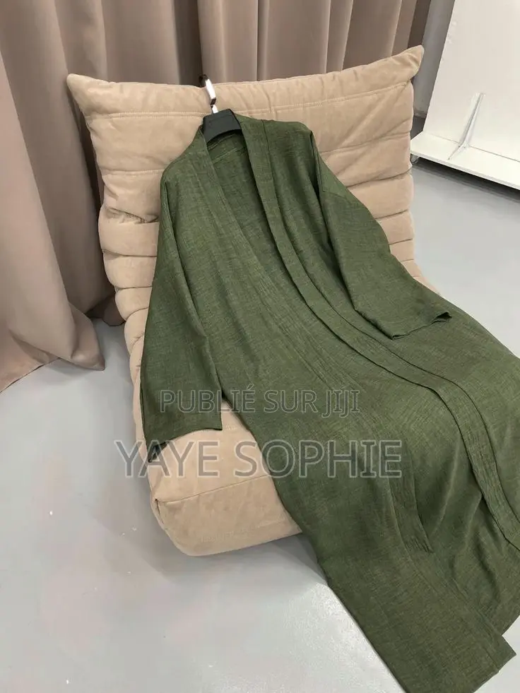 Ensemble Kimonos Et Kimono Très Class Et Élégant