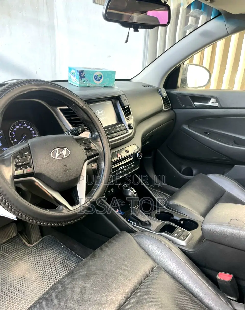 Hyundai Tucson 2016 Black