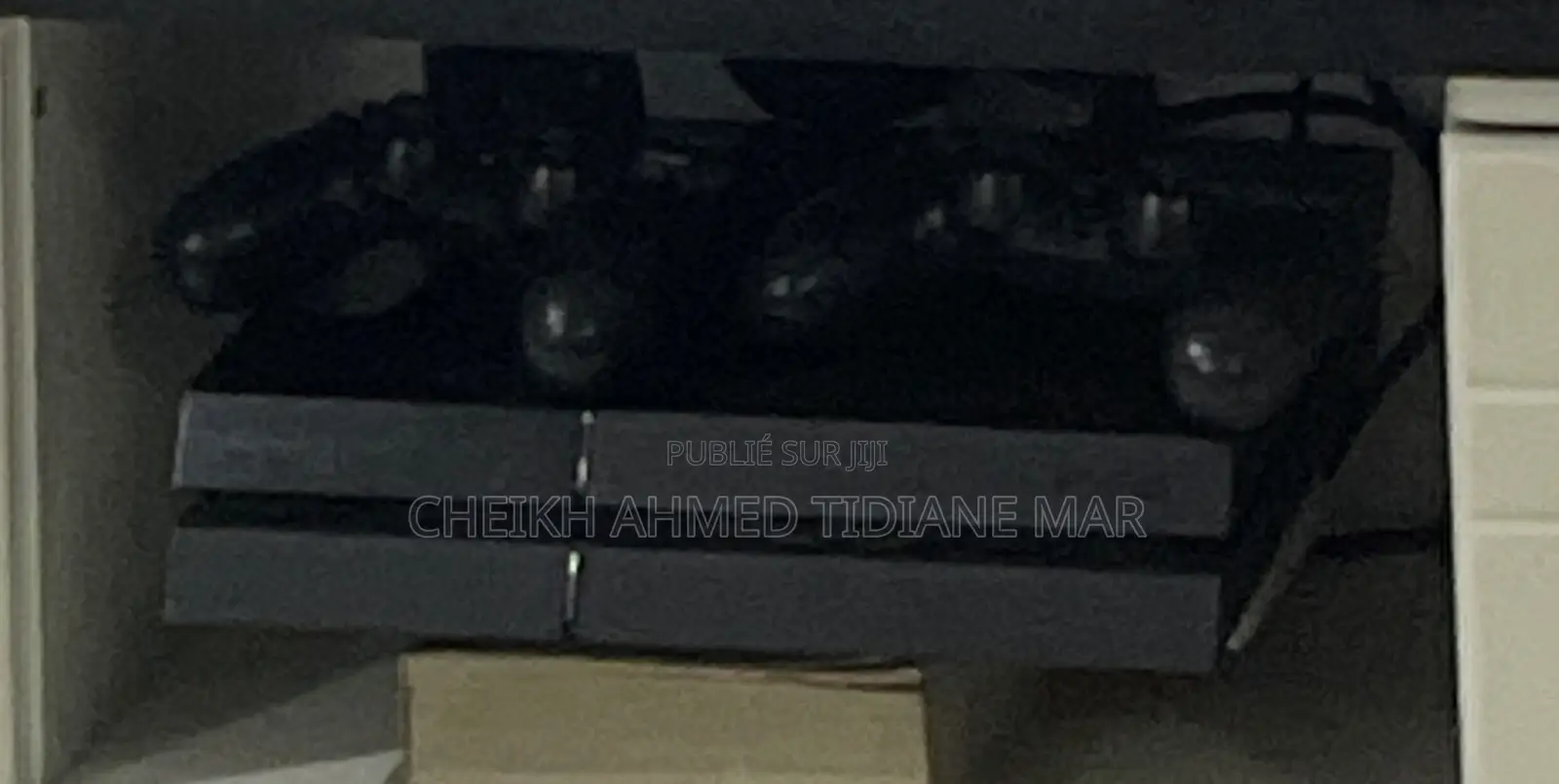 Ps4 Fat Avec Plus De 78 Jeux Sur Le Compte Que Je Vais Vous Offrir