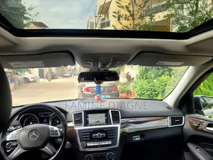 Mercedes-Benz M Class ML350 4dr SUV (3.5L 6cyl 7A) 2015 Gris