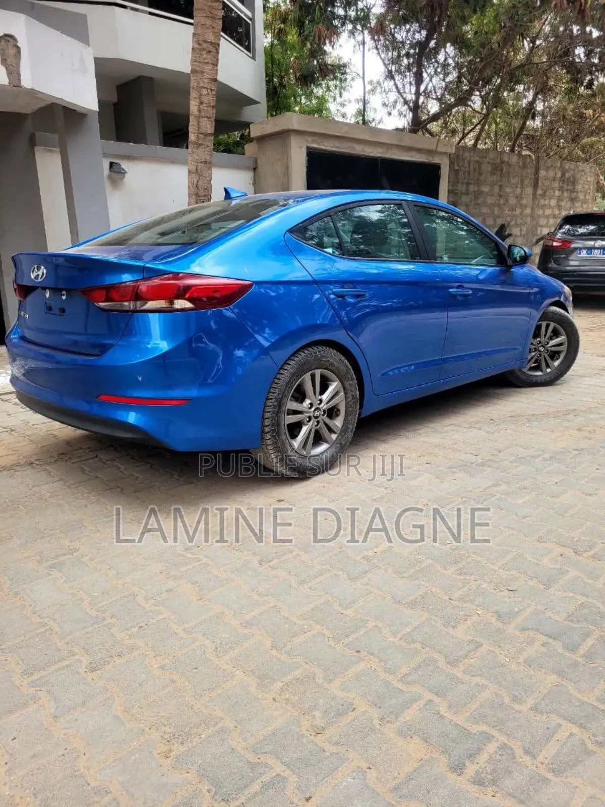 Hyundai Elantra 2018 Blue