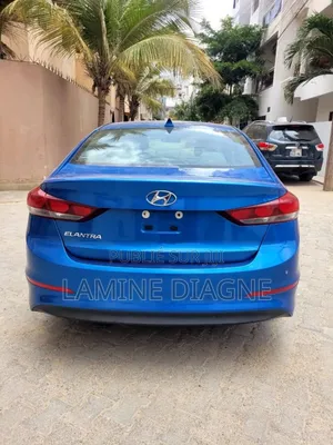 Hyundai Elantra 2018 Blue