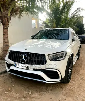 Photo - Mercedes-Benz GLC-Class 2018 Blanc