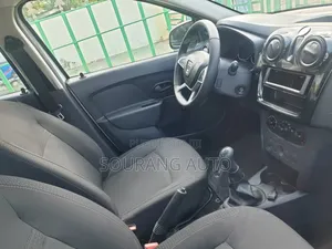 Dacia Sandero 2012 Blanc