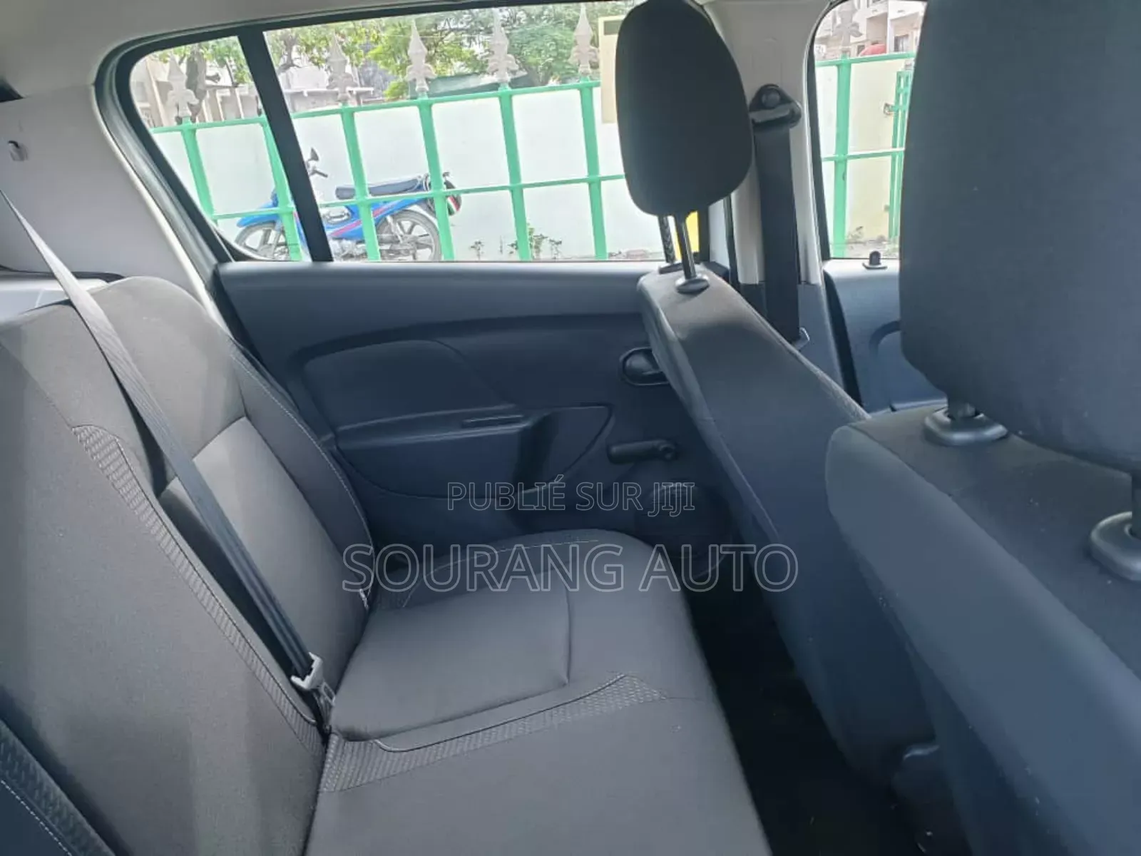 Dacia Sandero 2012 Blanc