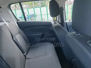 Dacia Sandero 2012 Blanc