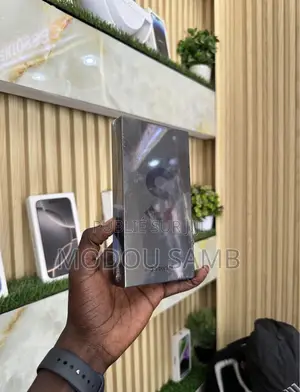 Photo - New Samsung Galaxy S22+ 5G 256 GB Black