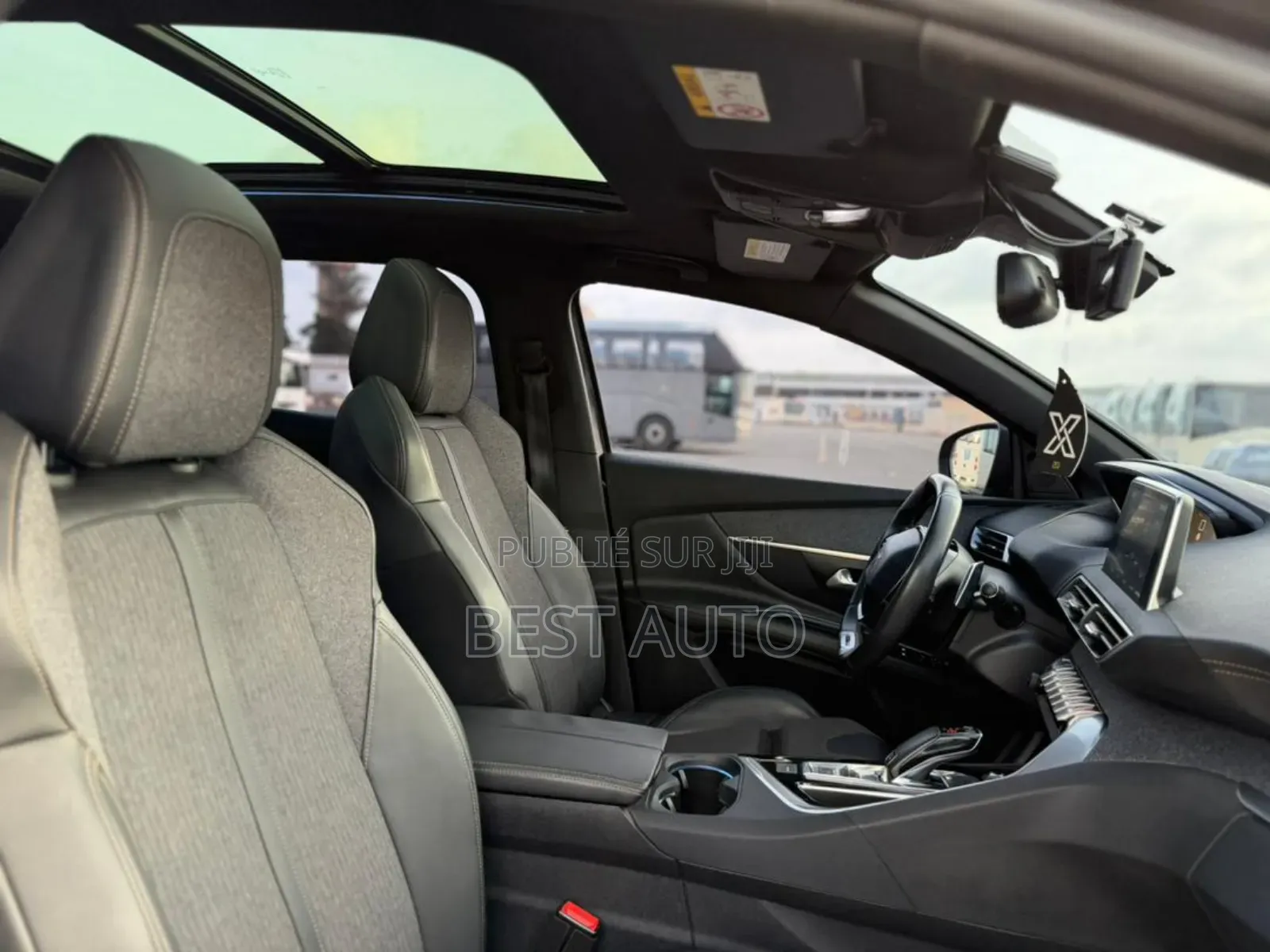 Peugeot 3008 2019 Gris