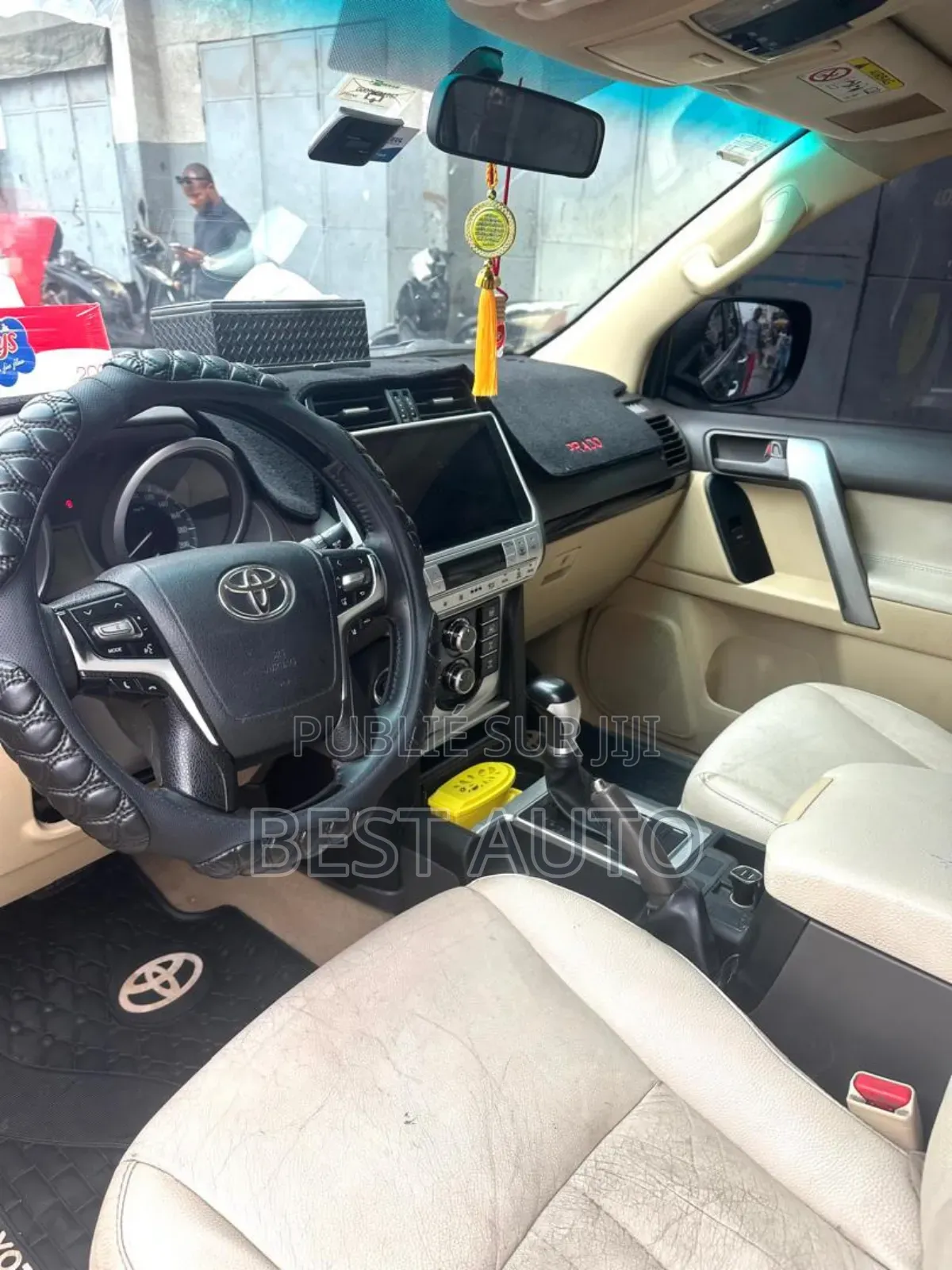 Toyota Land Cruiser Prado 2016 Black