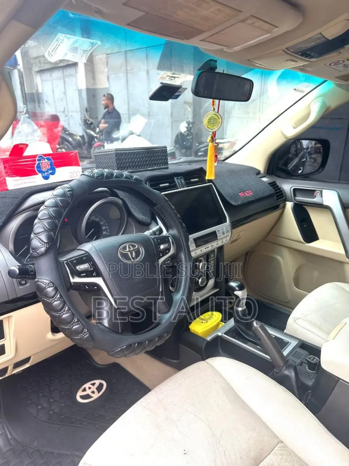 Toyota Land Cruiser Prado 2016 Black