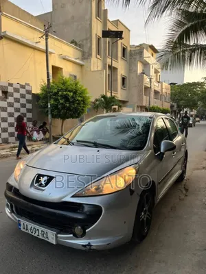 Peugeot 207 2012 Gris