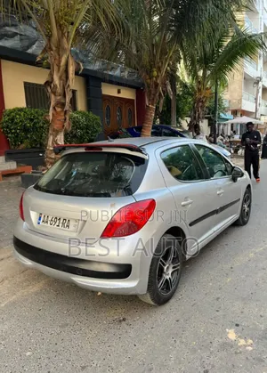 Peugeot 207 2012 Gris