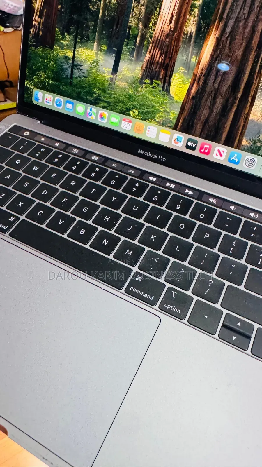 New Apple MacBook Pro 2019 8GB Intel Core I5 SSD 128GB