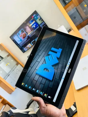 New Ordinateur Portable Dell Latitude 5289 16GB Intel Core I7 SSD 256GB