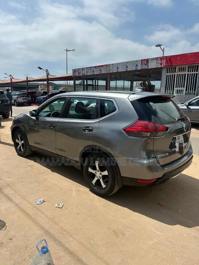 Nissan Rogue 2017 Gris