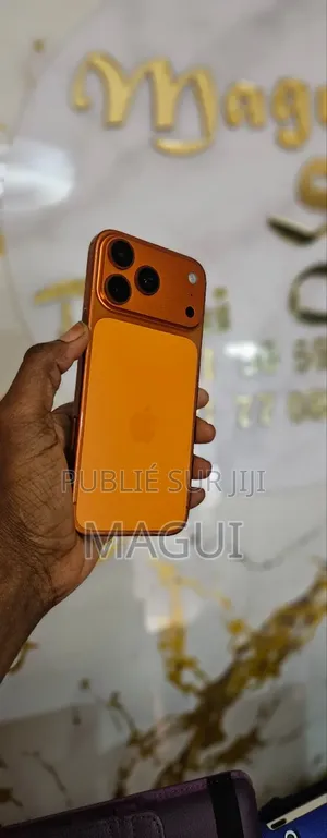 New Apple iPhone 17 Pro Max 256 GB Orange