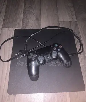 Ps4 Slim - Bon État