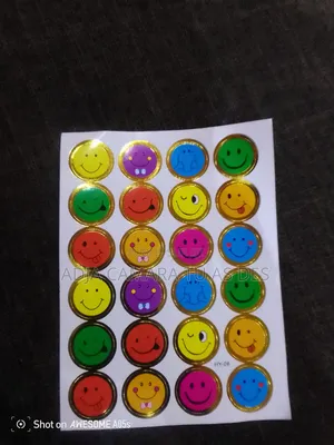 Je Vends Des Glocse Et Des Autocollants