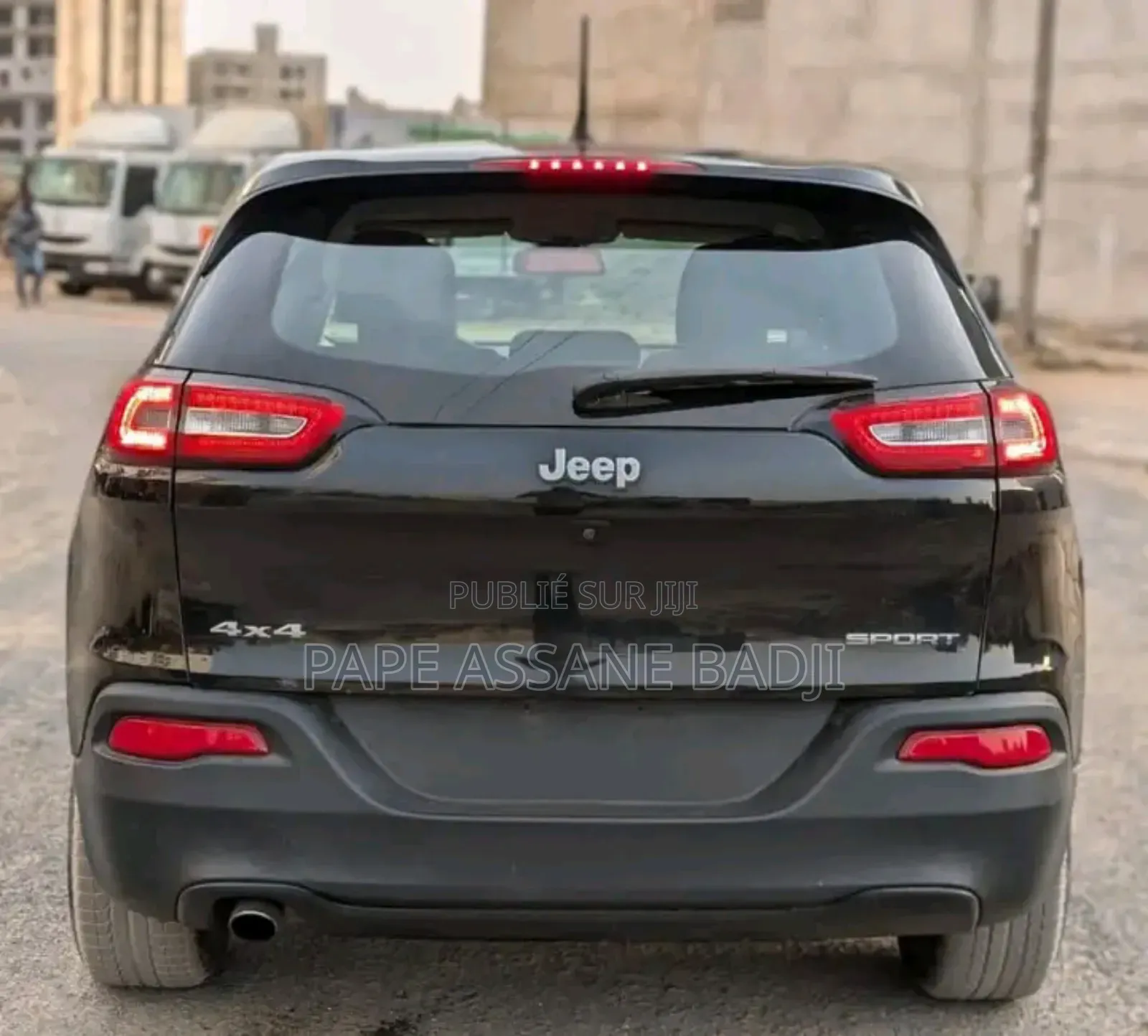 Jeep Cherokee Sport 4x4 2016 Black