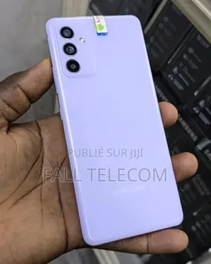 Photo - New Samsung Galaxy A82 5G (Galaxy Quantum 2) 128 GB Violet