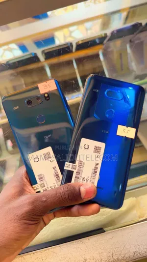 Photo - New Sharp Aquos U SHV37 16 GB