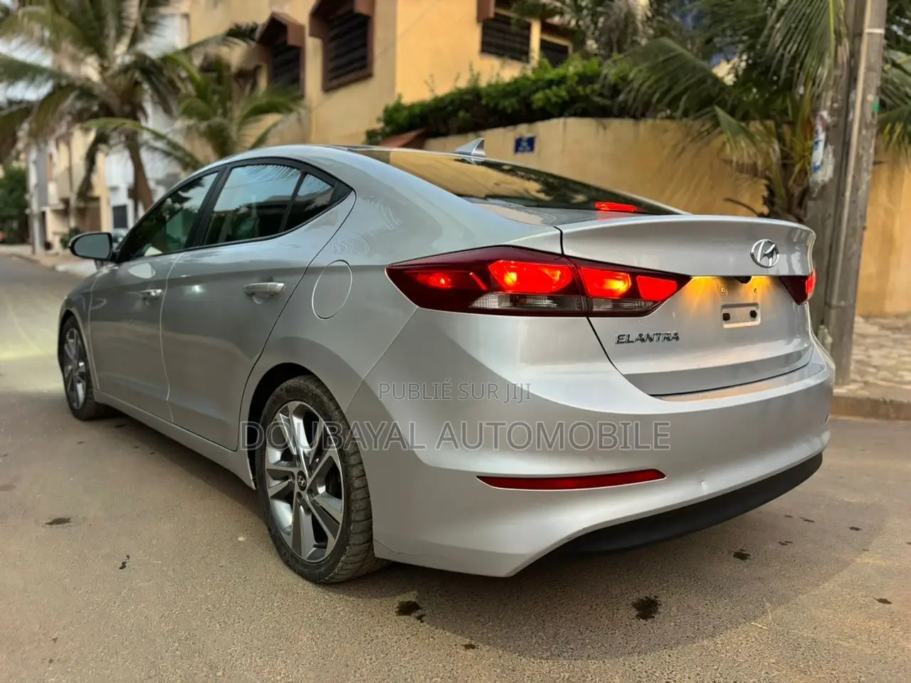 Hyundai Elantra 2017 Gris