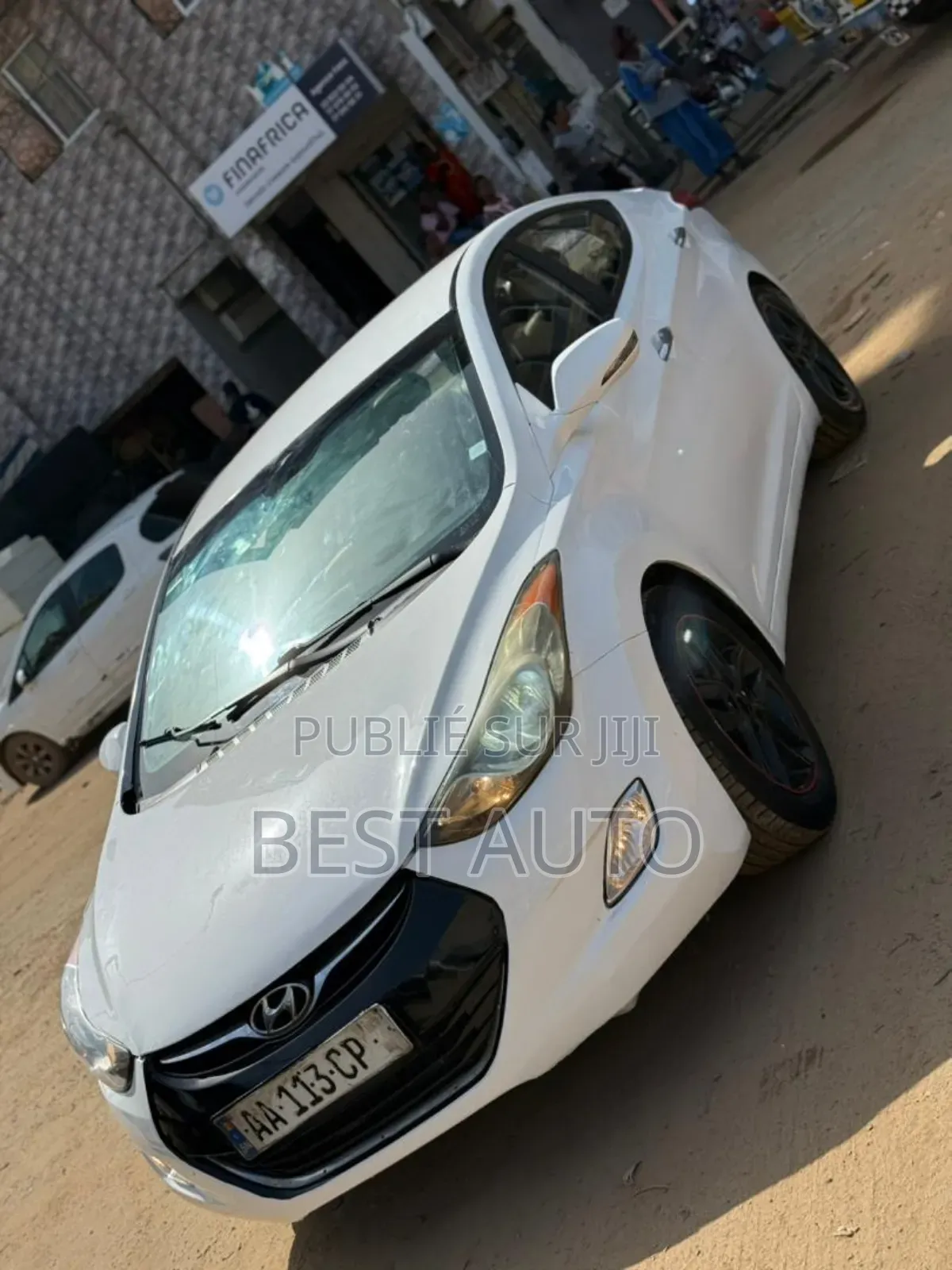 Hyundai Avante 2012 Blanc