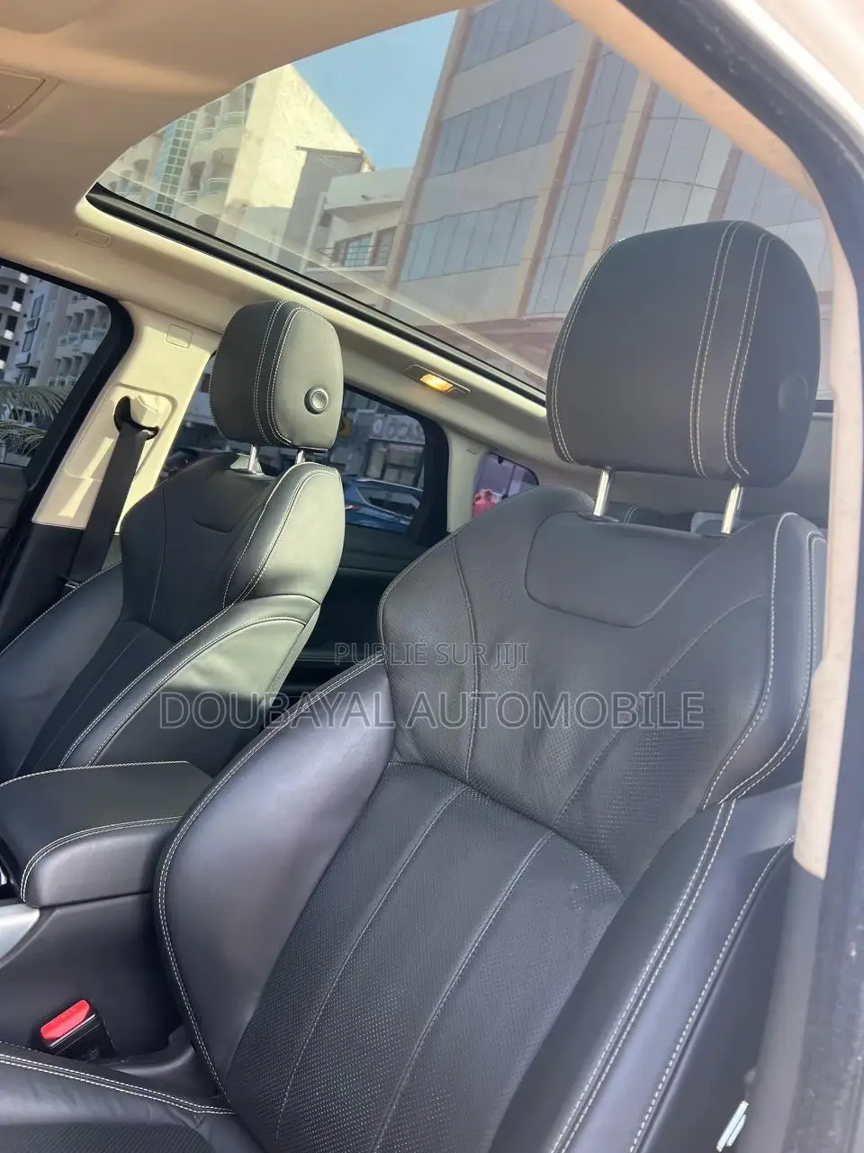 Rover 100 2018 Blanc